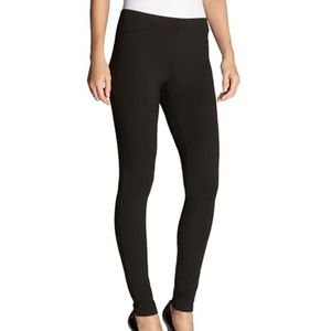 HUE ponte leggings